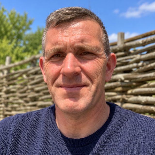 Arjan Jongsma, eigenaar van Jongsma Dakbedekkingen en uw vaste aanspreekpunt
